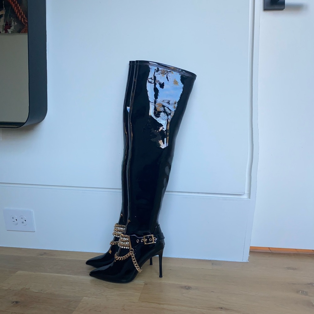 Jeffrey Campbell HOT 🔥 Chain Thigh High Boots - Picture 5 of 5